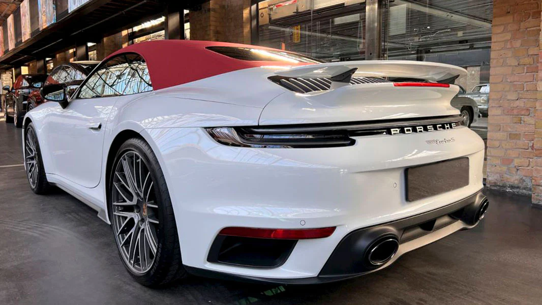 BitCars-porsche-992-911-turbo-s-back-with-bitcoin_1500x.webp